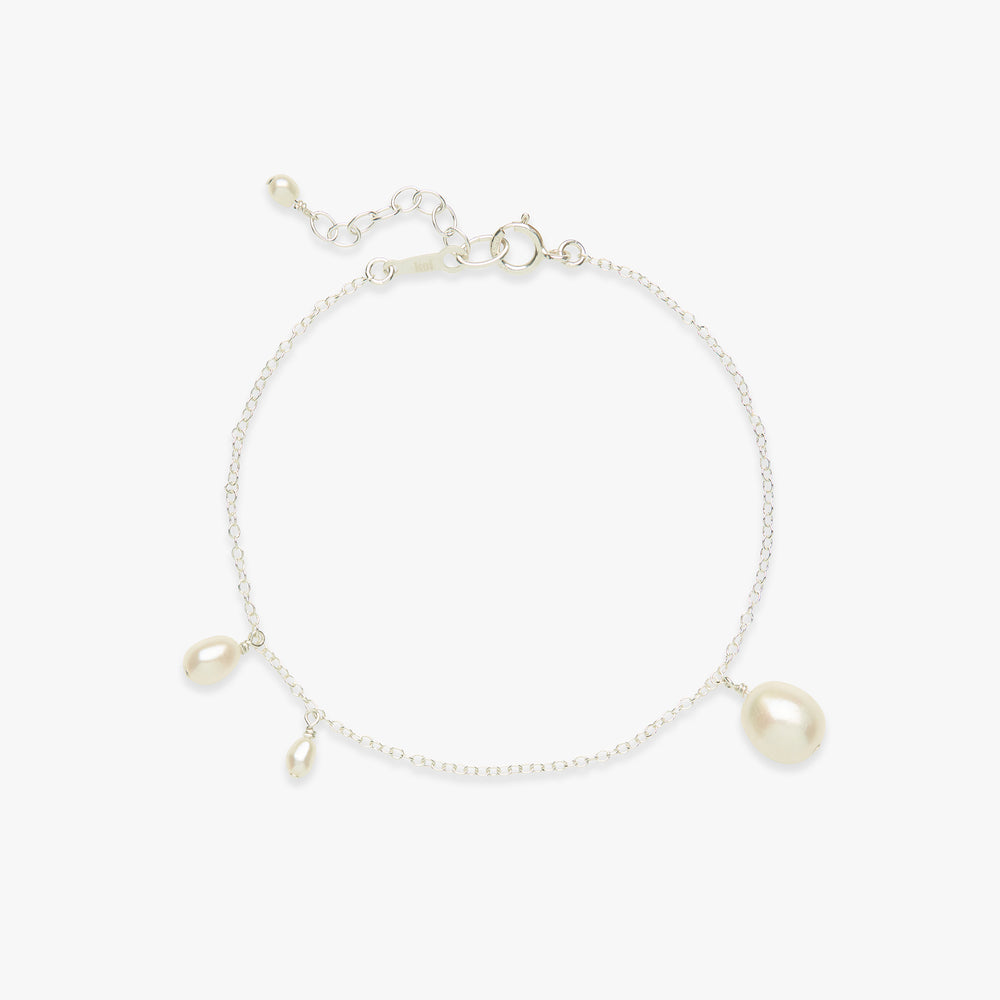 Asymmetric Pearl armband zilver