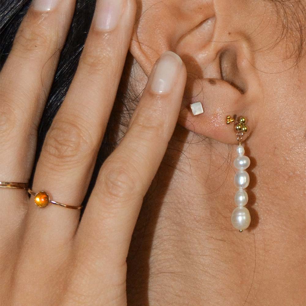 Pearl Party stud earring gold filled