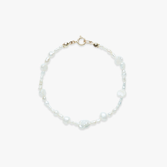 Load image into Gallery viewer, Stitch pearl bracelet gold filled
