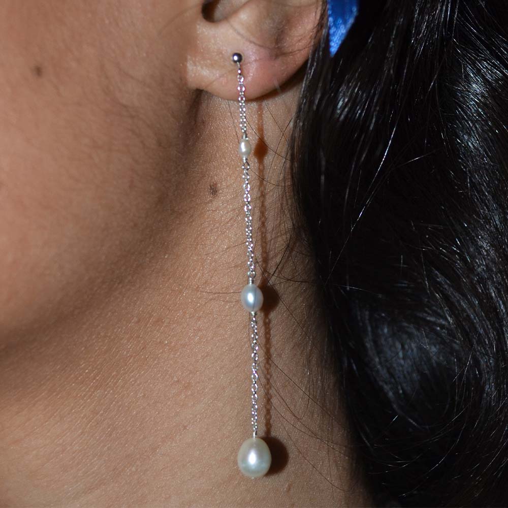 Pearl gradient stud earring silver