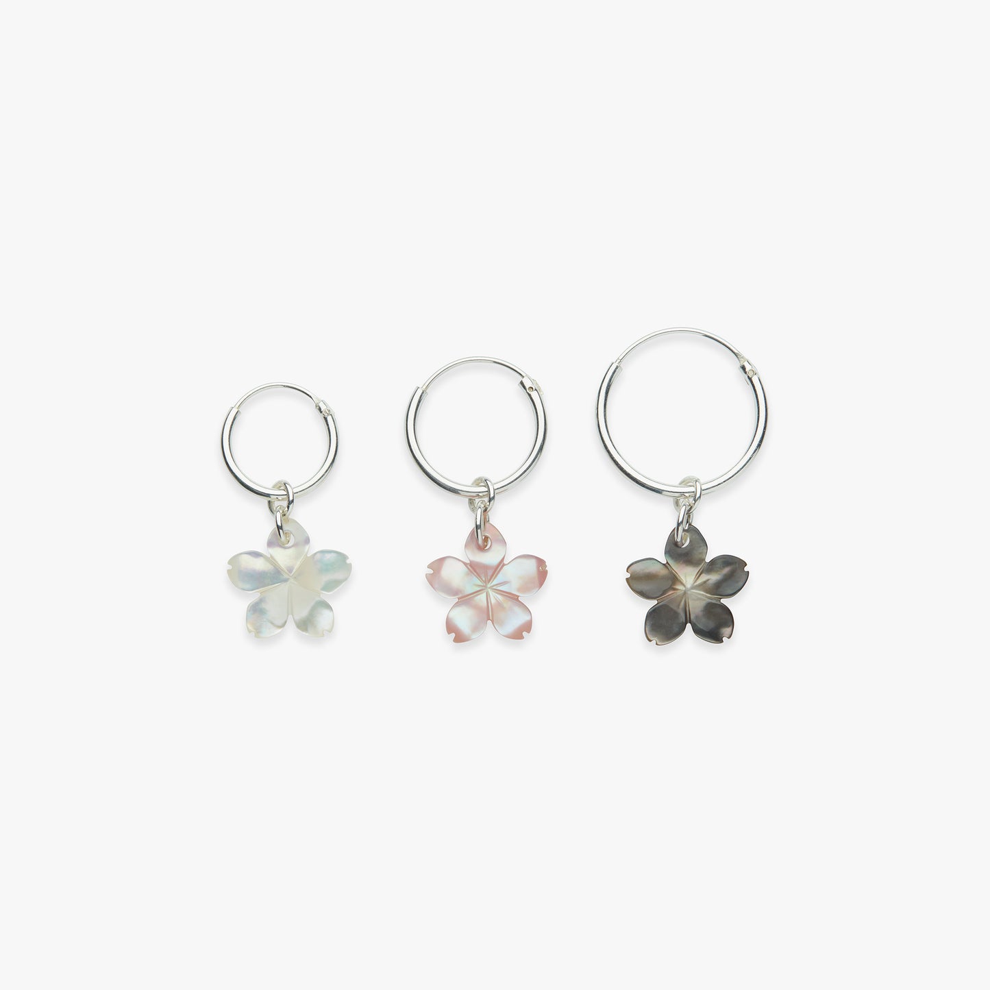 Load image into Gallery viewer, Pearly Plumeria earring silver
