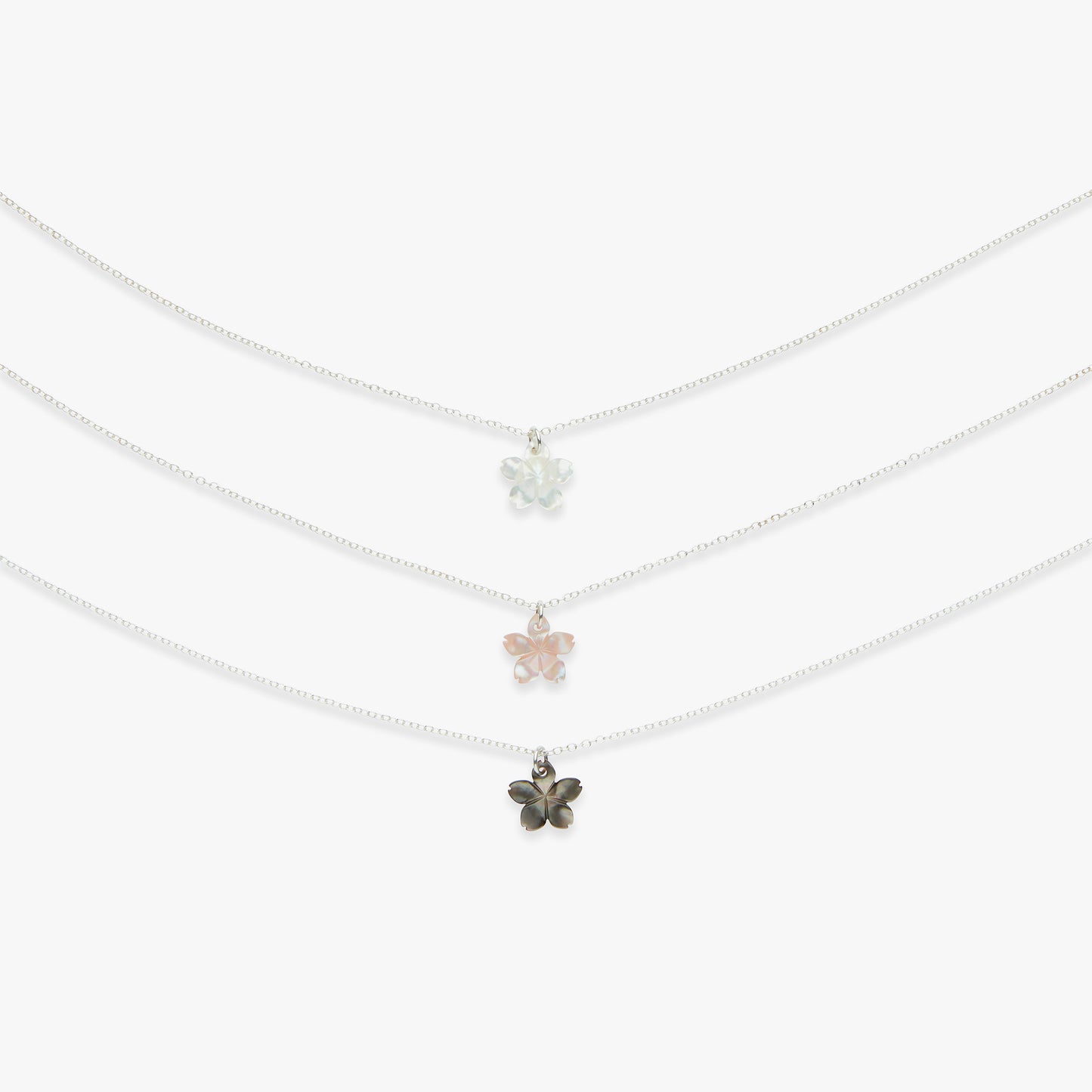 Zilveren ketting met Lotus hanger | Verkocht Zilveren ketting met Lotus hanger | Verkocht
