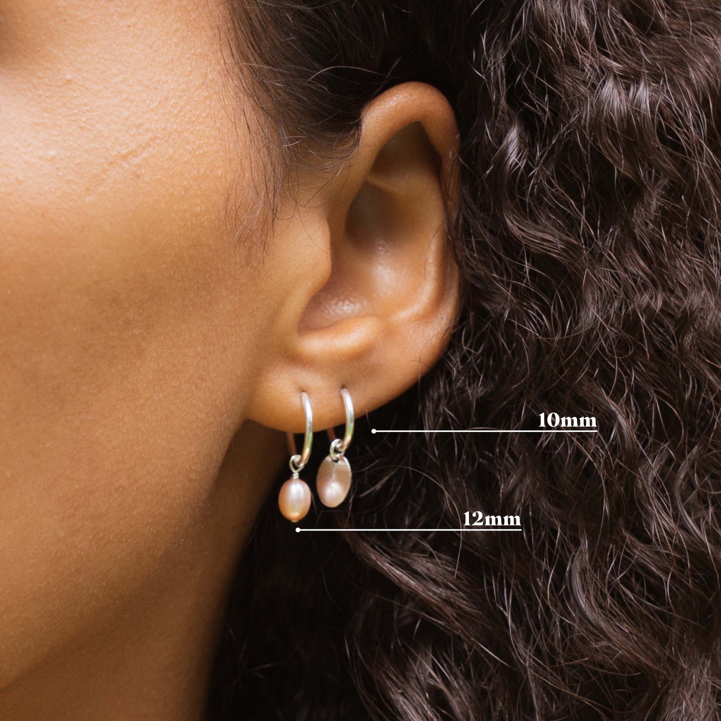 Freshwater pearl charm earring silver