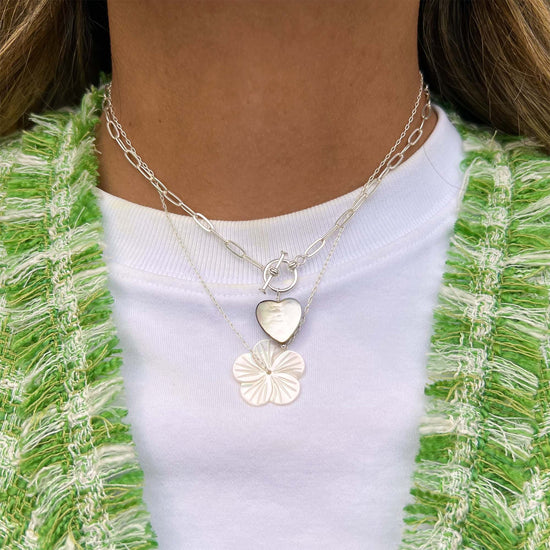 Load image into Gallery viewer, Wildflower necklace silver
