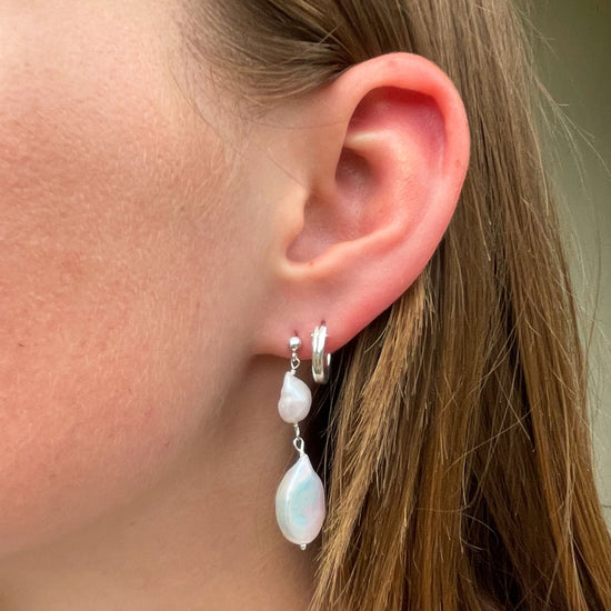 Zilveren handgemaakte oorbellen met parels